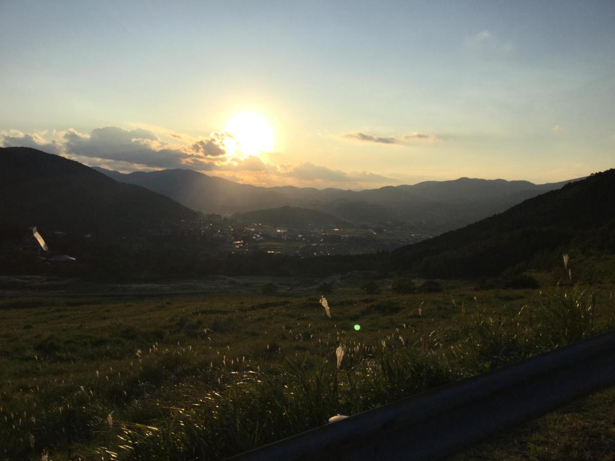 湯布院月灯り Hotel Yufu Buitenkant foto